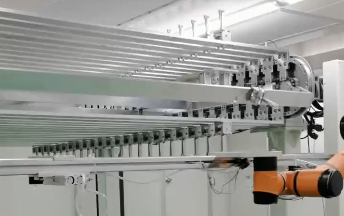 悬挂式双轨道环形导轨-电子产品点胶装配客户现场